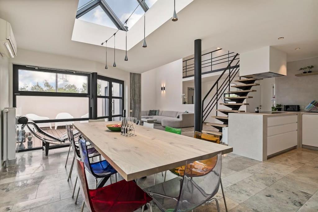 Schitterende Loft Met Jacuzzi En Sauna In แมคเคอเลอ ภายนอก รูปภาพ